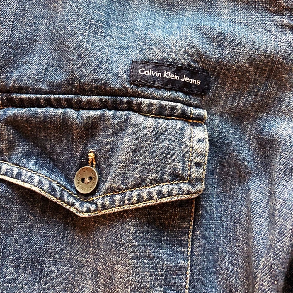 🌻Calvin Klein Jean Button-Up🌻 - Picture 6 of 7